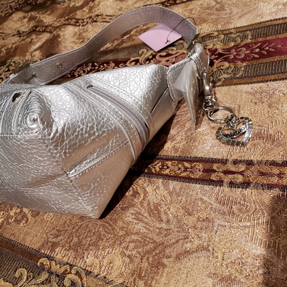 Handbag - Picture 4 of 13